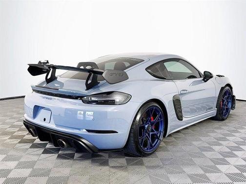2023 Porsche 718 Cayman GT4 RS