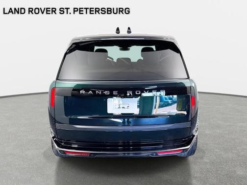 2026 Land Rover Range Rover P400 SE