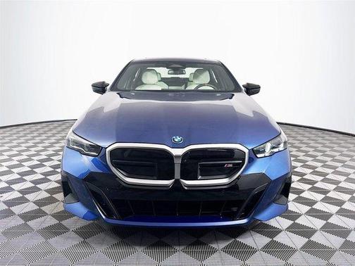 2024 BMW i5 M60