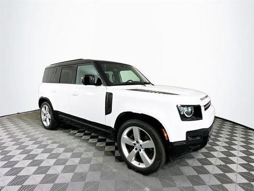 2025 Land Rover Defender P400 X-Dynamic SE