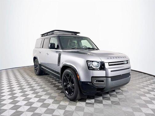 2024 Land Rover Defender P400 Outbound