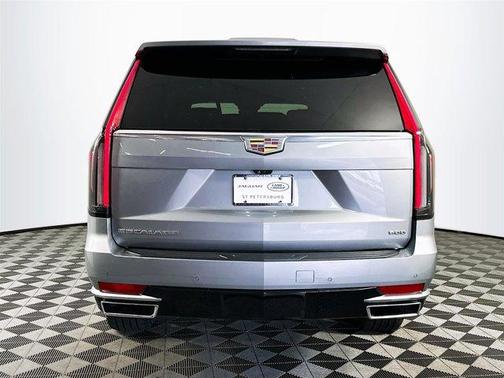 2023 Cadillac Escalade ESV Premium Luxury