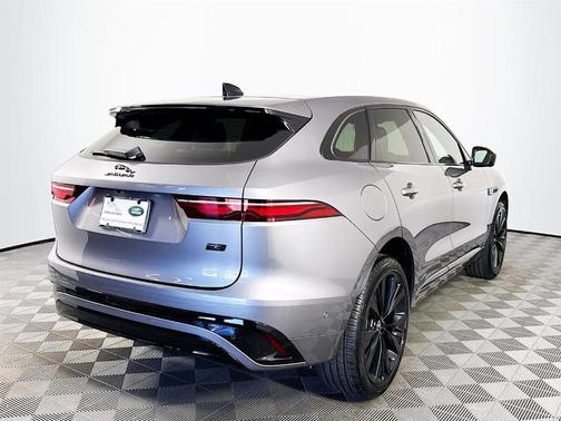 2026 Jaguar F-PACE P250 R-Dynamic S