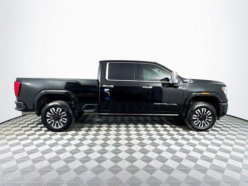 2025 GMC Sierra 2500 Denali Ultimate