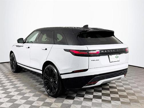 2026 Land Rover Range Rover Velar Dynamic SE