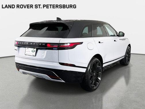 2026 Land Rover Range Rover Velar Dynamic SE