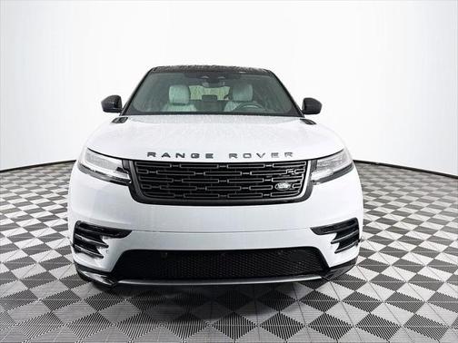 2026 Land Rover Range Rover Velar Dynamic SE