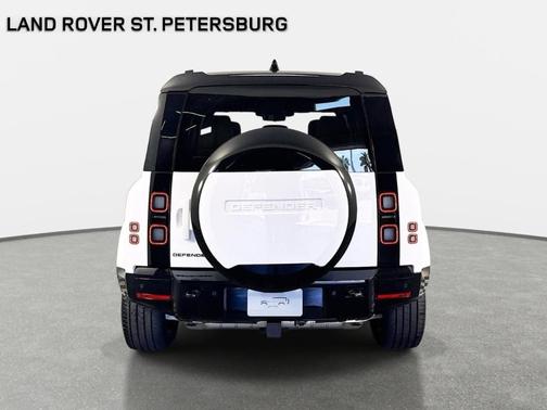 Fuji White 2026 Land Rover Defender P400 X-Dynamic SE