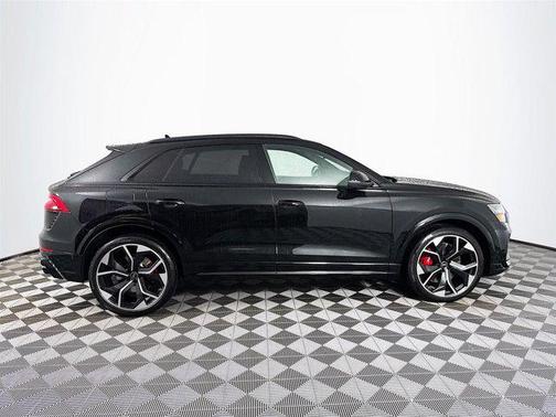 2024 Audi RS Q8 4.0T quattro