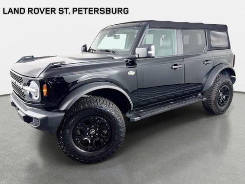 Shadow Black 2022 Ford Bronco