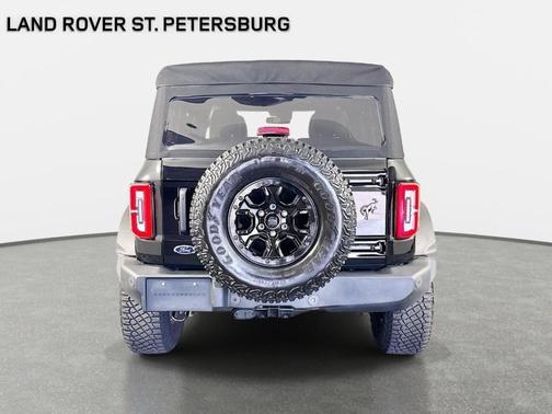 Shadow Black 2022 Ford Bronco