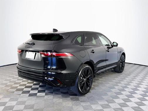2026 Jaguar F-PACE P250 R-Dynamic S
