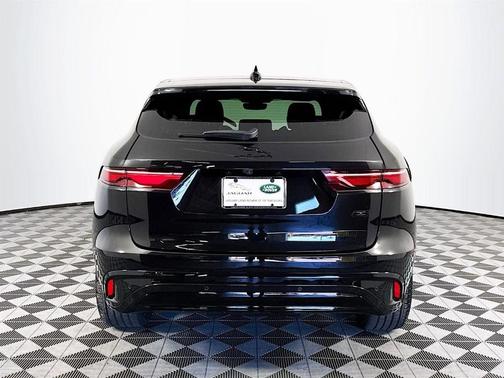 2026 Jaguar F-PACE P250 R-Dynamic S