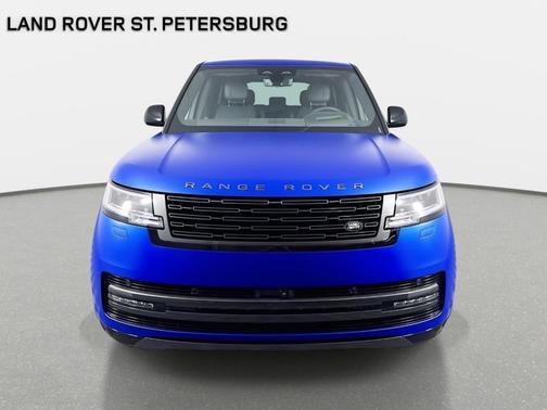 2026 Land Rover Range Rover P530 SE