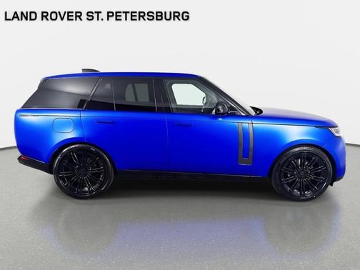 2026 Land Rover Range Rover P530 SE