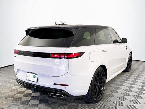 2024 Land Rover Range Rover Sport Dynamic SE