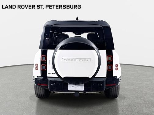 2026 Land Rover Defender P400 X-Dynamic SE