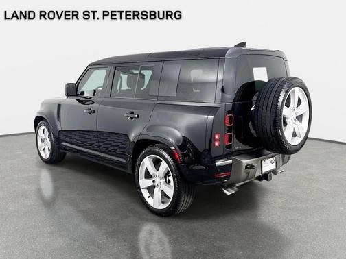 Santorini Black 2025 Land Rover Defender P500 X-Dynamic SE