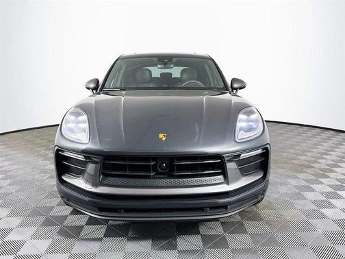 2023 Porsche Macan T