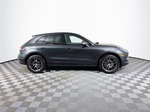 2023 Porsche Macan T