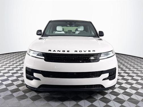 2025 Land Rover Range Rover Sport P360 SE