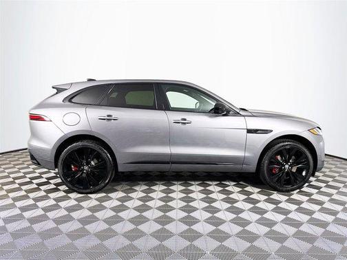 2026 Jaguar F-PACE P400 R-Dynamic S