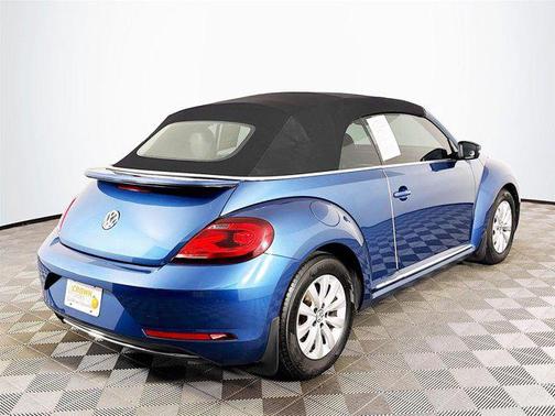 2019 Volkswagen Beetle 2.0T S