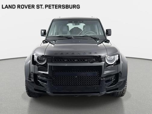 2026 Land Rover Defender OCTA