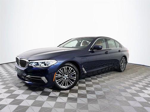 2019 BMW 530e xDrive iPerformance