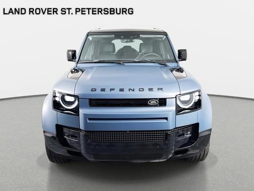 2026 Land Rover Defender 110 X-Dynamic SE