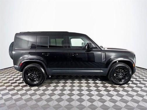 2025 Land Rover Defender P300