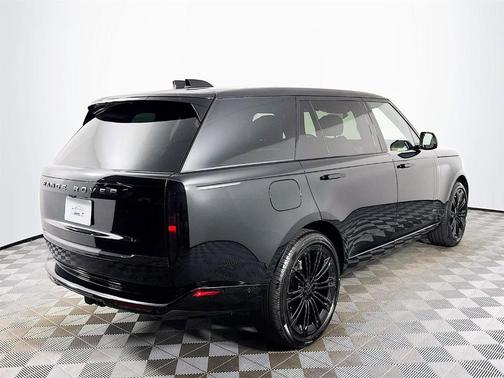 2026 Land Rover Range Rover SE 7 SEATS 530PS