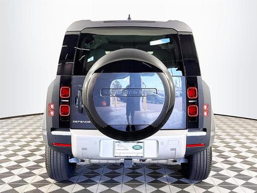 2025 Land Rover Defender P300