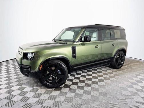 2026 Land Rover Defender 110 X-Dynamic SE
