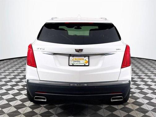 2017 Cadillac XT5 Base
