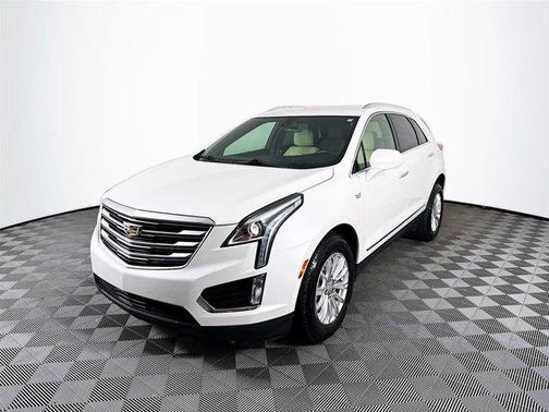 2017 Cadillac XT5 Base