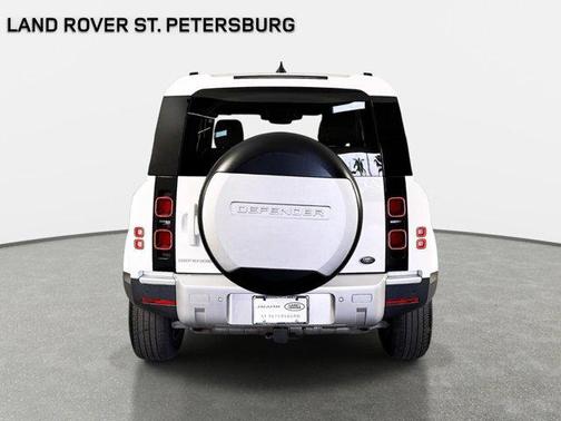 Fuji White 2021 Land Rover Defender 90 S