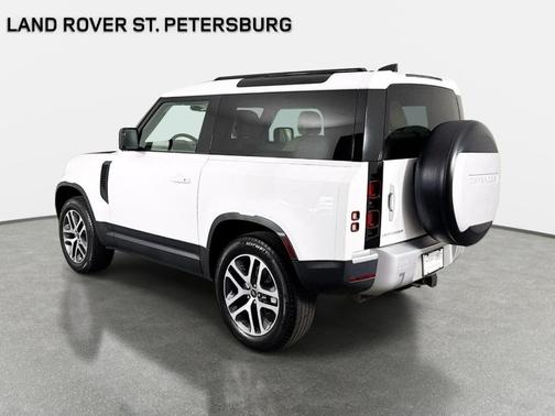 Fuji White 2021 Land Rover Defender 90 S