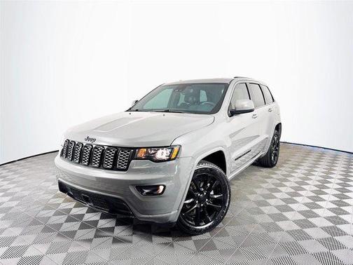 2020 Jeep Grand Cherokee Altitude