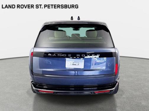Varesine Blue 2026 Land Rover Range Rover P400 SE