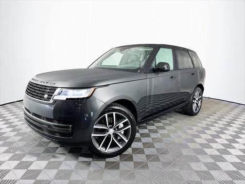 2025 Land Rover Range Rover P550e SE