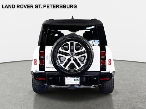 2024 Land Rover Defender 110 X-Dynamic SE