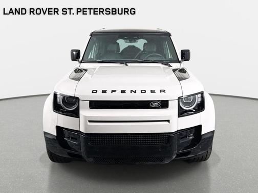 Borasco Grey 2026 Land Rover Defender P400 X-Dynamic SE