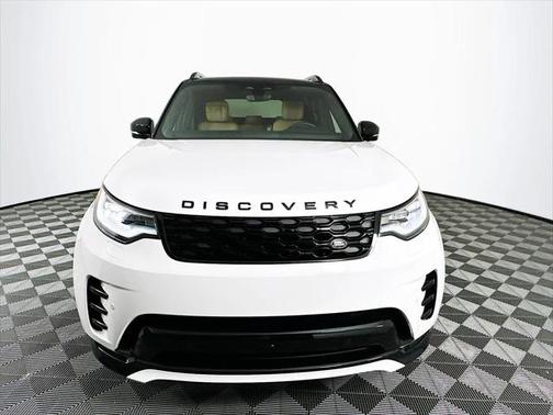2025 Land Rover Discovery P360 Dynamic SE