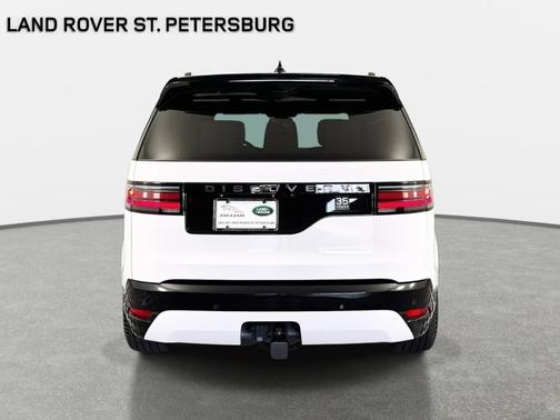 Fuji White 2025 Land Rover Discovery P360 Dynamic SE