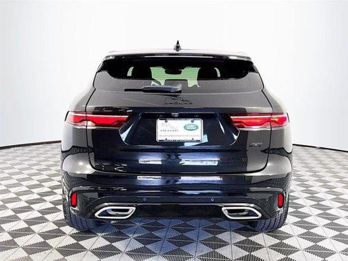 2026 Jaguar F-PACE P400 R-Dynamic S