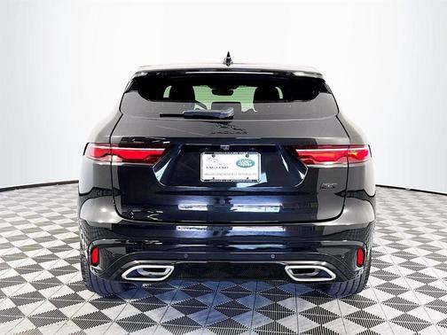 2026 Jaguar F-PACE P400 R-Dynamic S