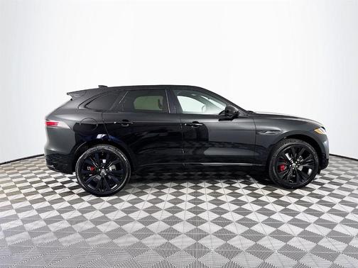 2026 Jaguar F-PACE P400 R-Dynamic S