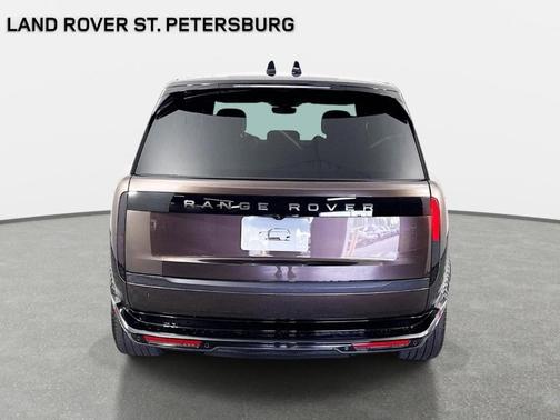 Tourmaline Brown In Gloss Finish 2026 Land Rover Range Rover P530 SE