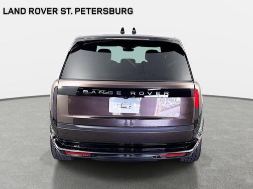 Tourmaline Brown In Gloss Finish 2026 Land Rover Range Rover P530 SE